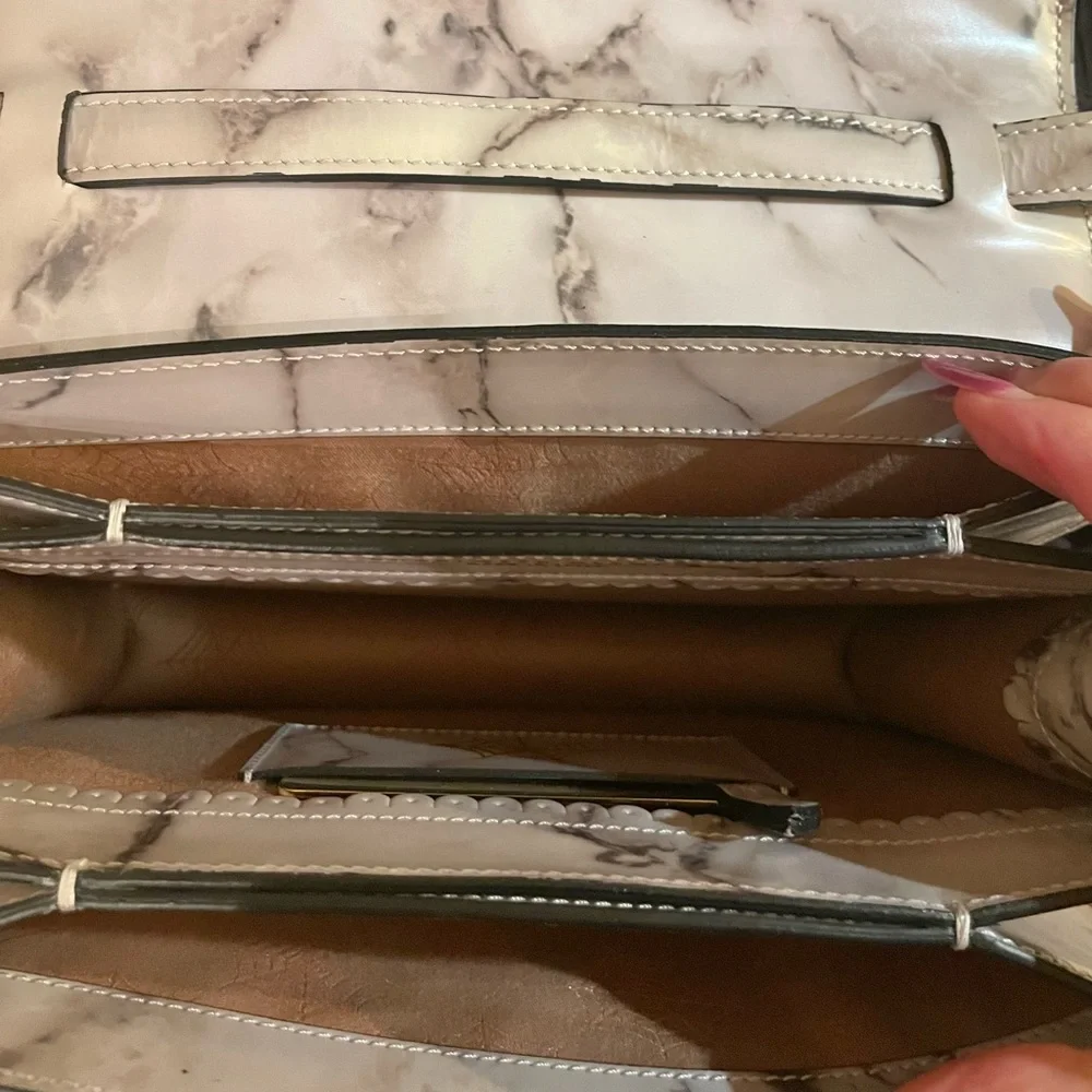EUC Charlotte Olympia Newman Marble Leather Crossbody/Shoulder Bag & Comb Set - Picture 16 of 16